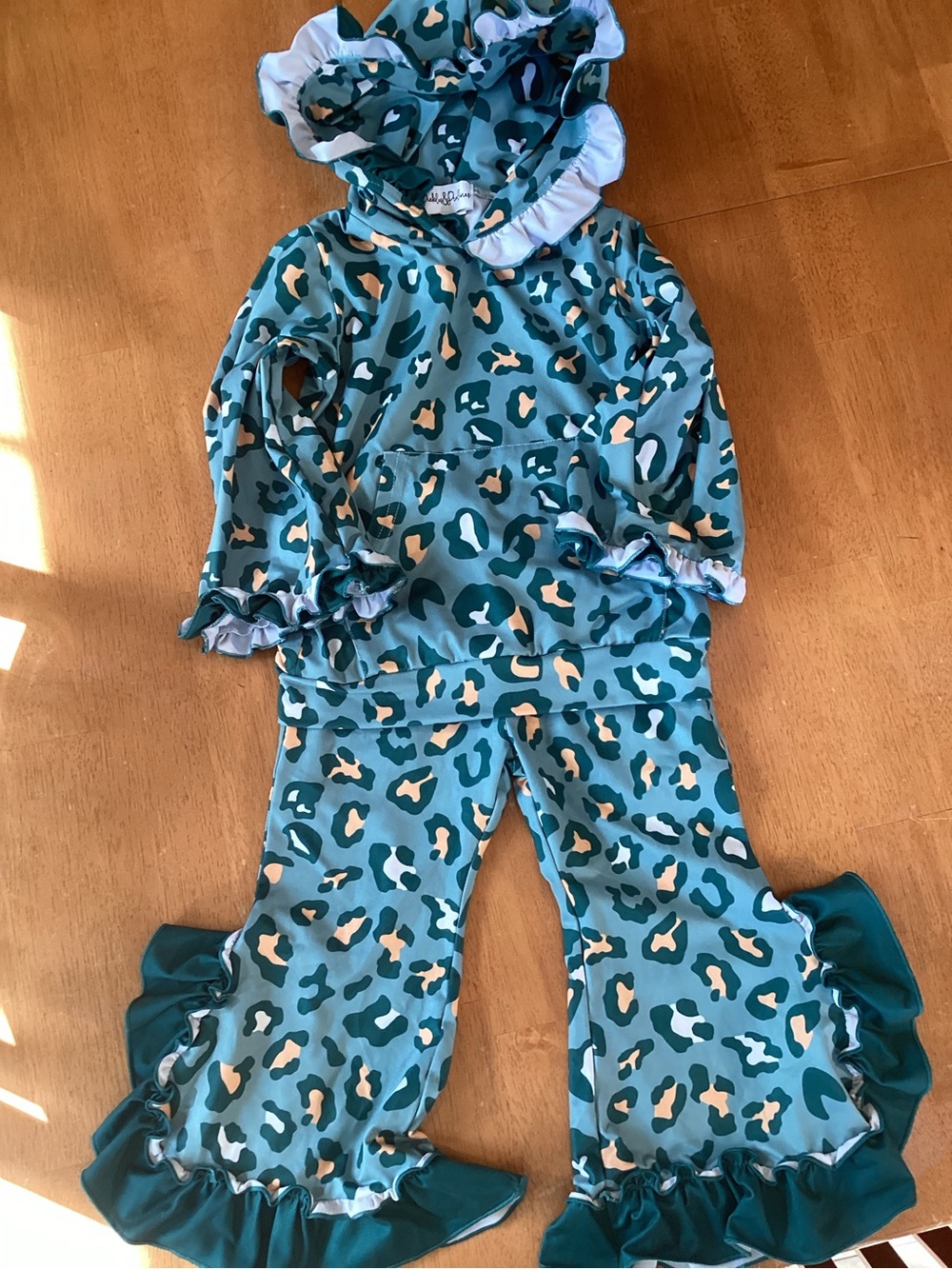 PIckles & Pralines Set -  Hoodie and Pants - Cheetah Print - Ruffles!  - 2T